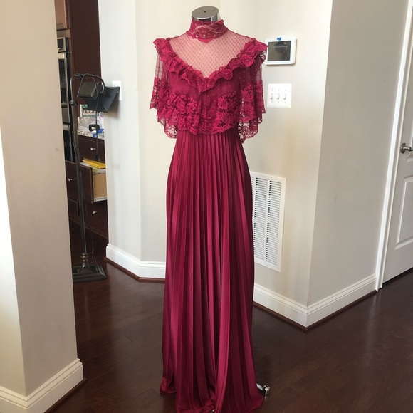 Vintage Maxi Dress - Picture 2 of 11